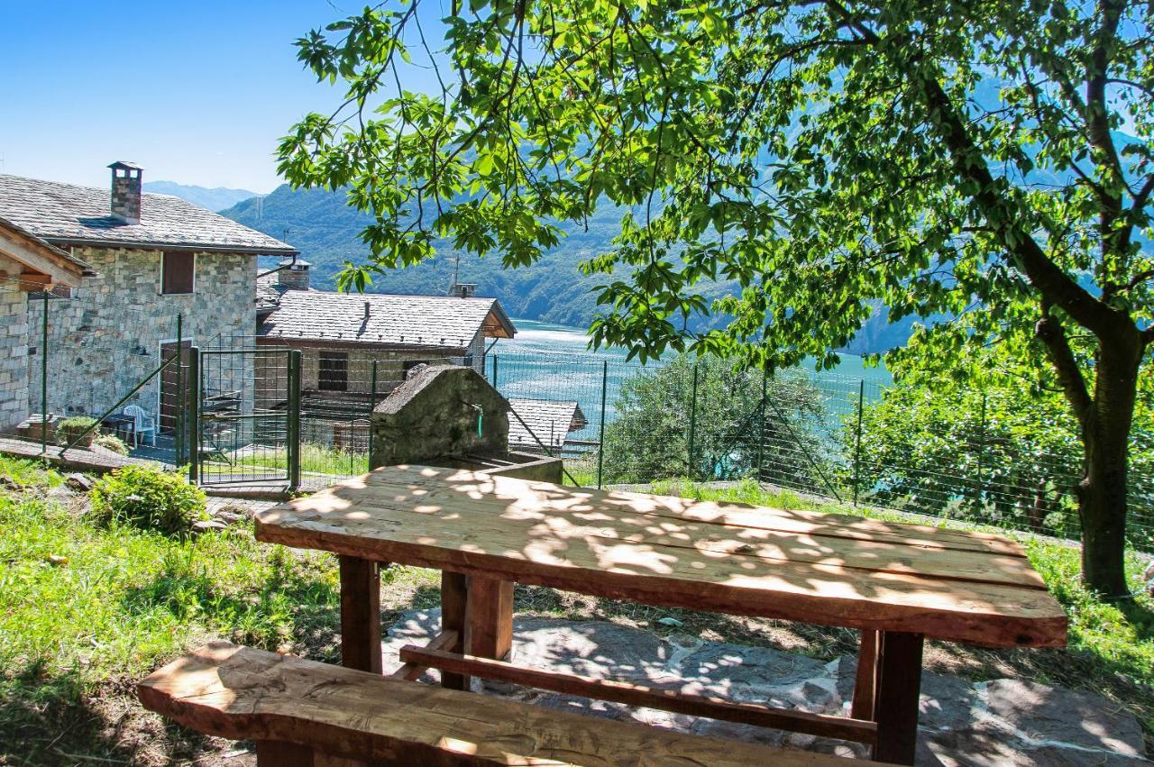 Il Ciliegio Sul Lago Verceia Ngoại thất bức ảnh